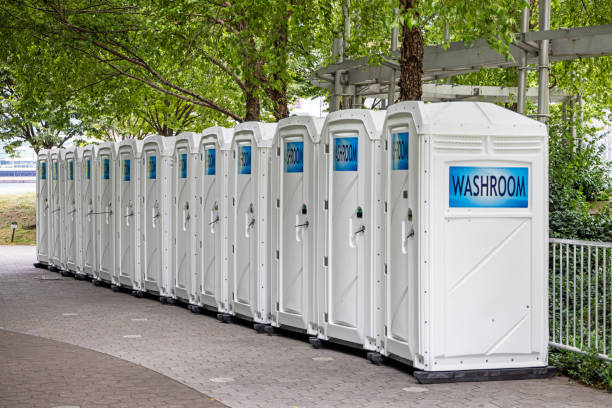 Best Porta potty delivery and setup  in Muskegon Heights, MI