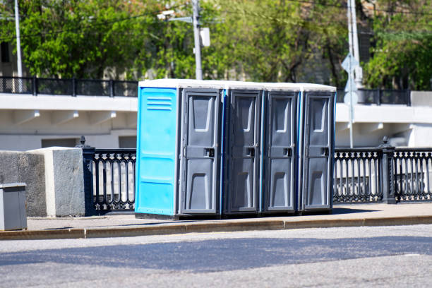 Porta potty delivery and setup in Muskegon Heights, MI
